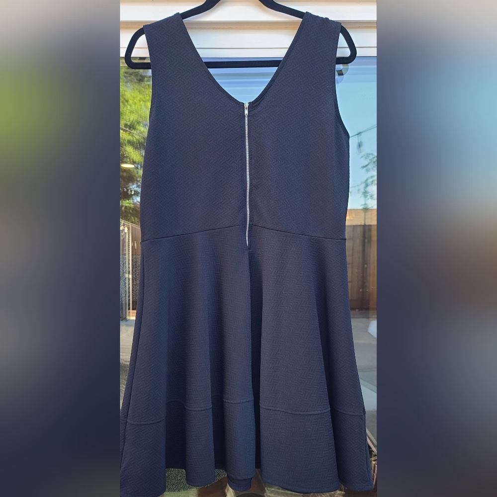 Kiki La'Rue Little Black Dress Textured Fit-and-Flare – Size 2XL - Picture 9 of 15